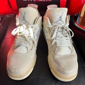 Air Jordan 4 off white